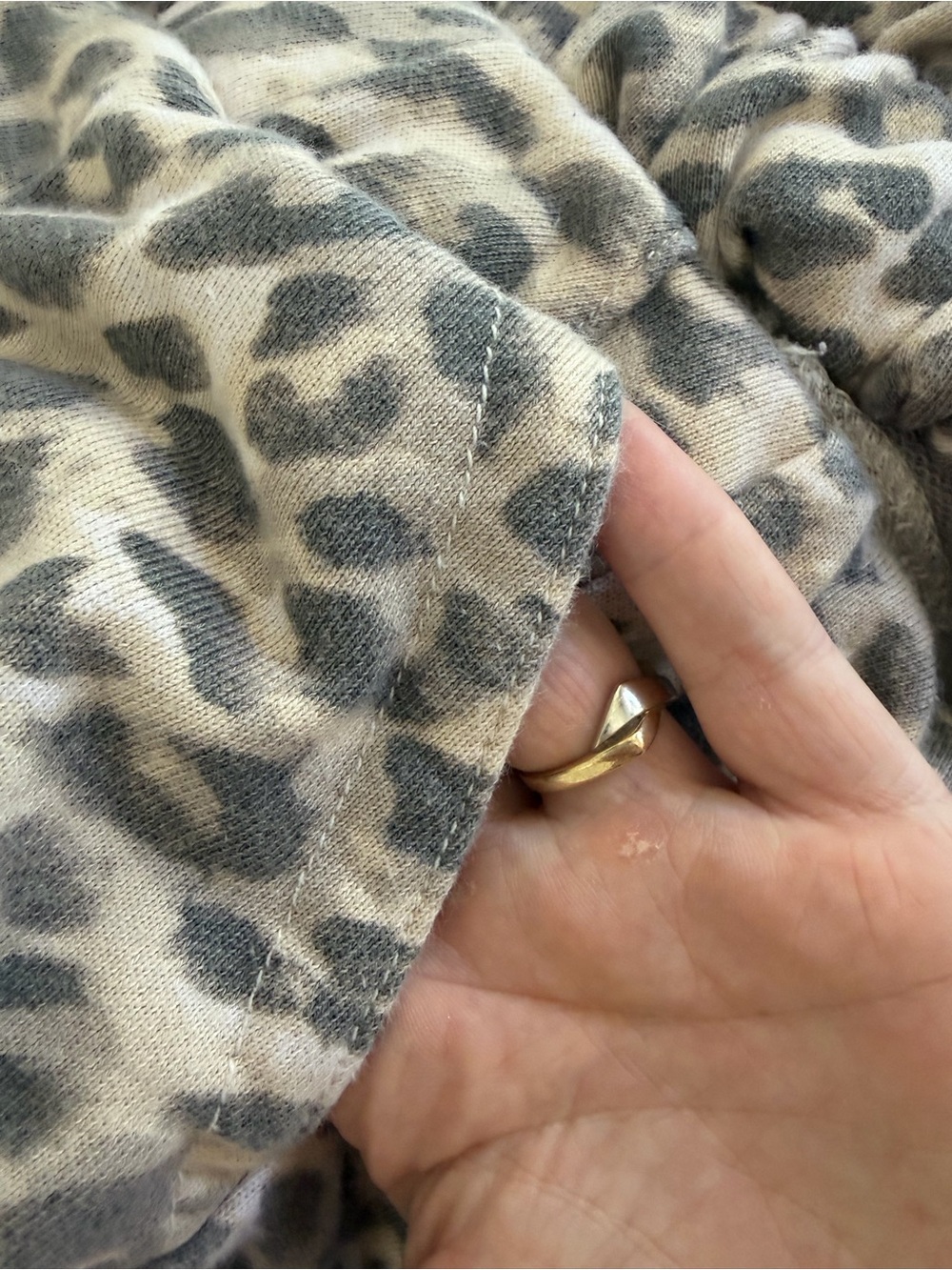 aerie Leopard Print ohSnap-Up Sweatshirt and Trouser in Cake Batter (Set) - Picture 16 of 16